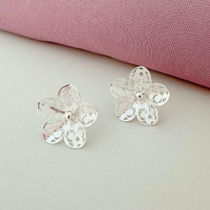 Brinco Botão de Flor Prata