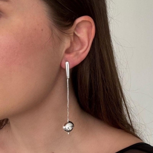 Brinco Esfera Pendulo Prata