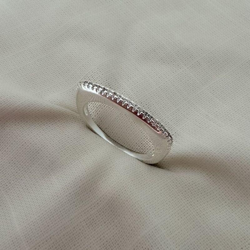 Anel Retangular Zirconia Prata