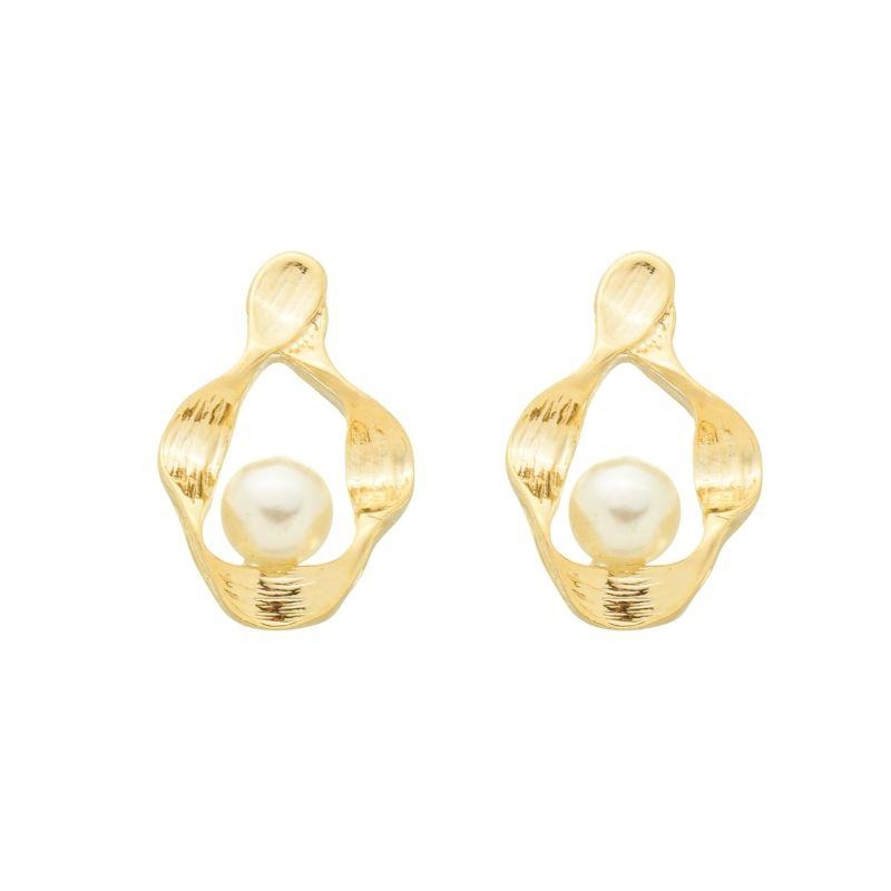 Brinco Pérola Fluida Ouro