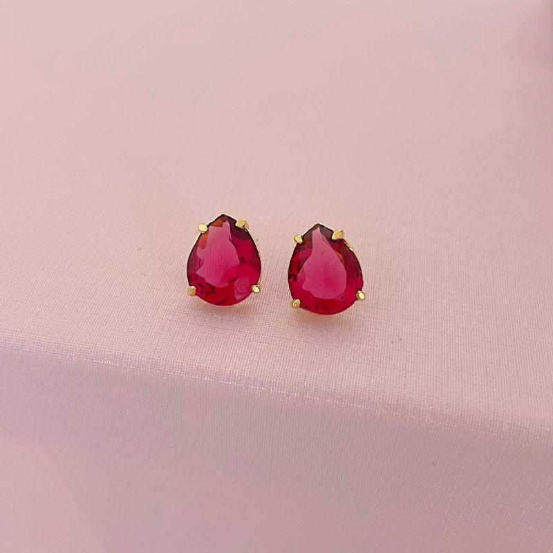 Brinco Gota Vinho Ouro