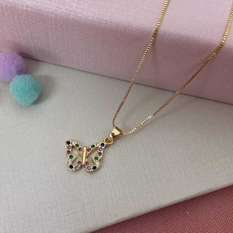 Colar Infantil Borboleta Colorida Ouro