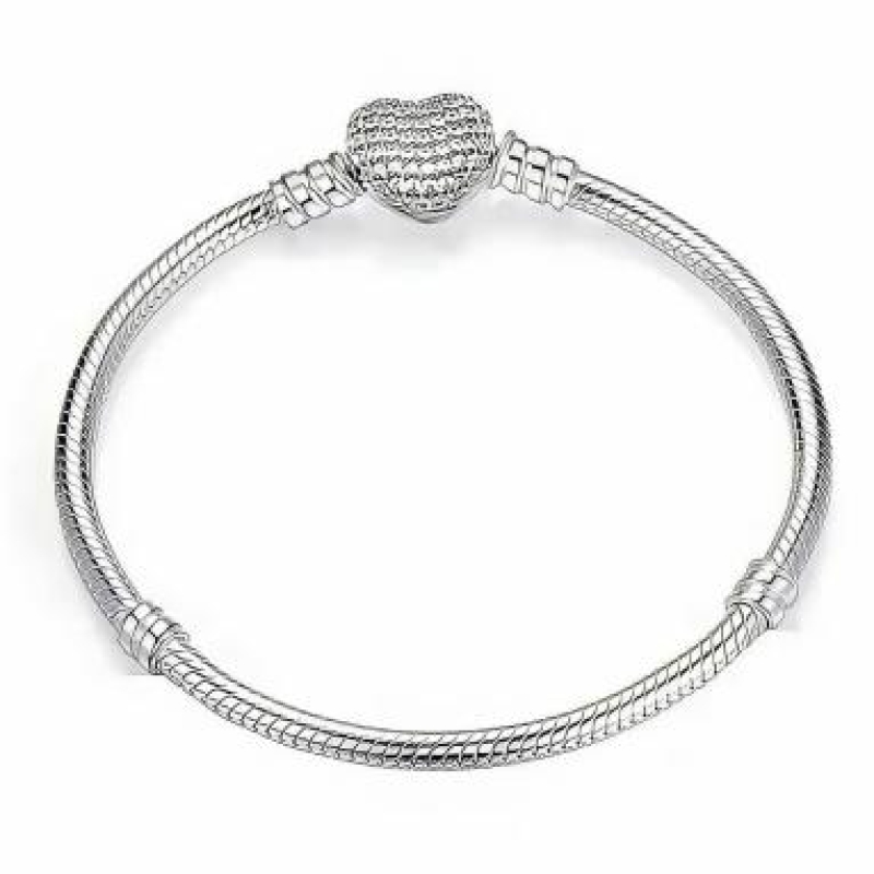 Pulseira de Berloques Coração Cravejado Prata - 17 cm