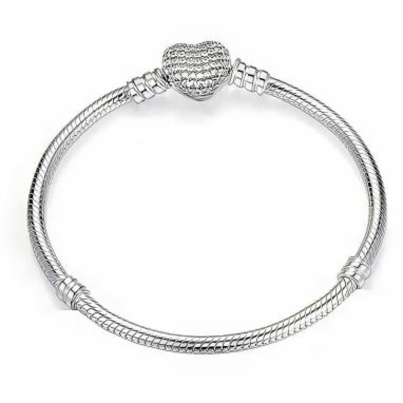Pulseira de Berloques Coração Cravejado Prata - 18 cm