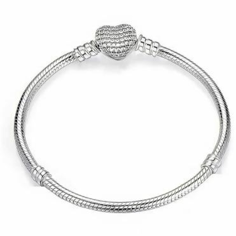 Pulseira de Berloques Coração Cravejado Prata - 19 cm