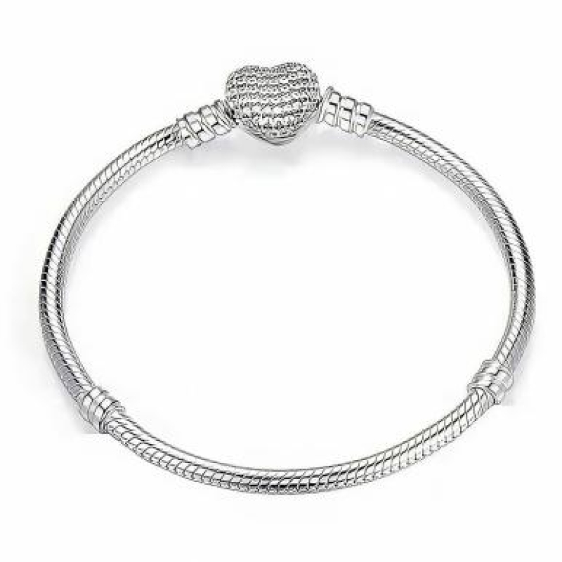 Pulseira de Berloques Coração Cravejado Prata - 22 cm