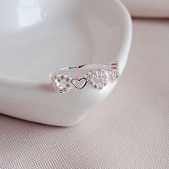 Anel União Corações Zirconias Prata