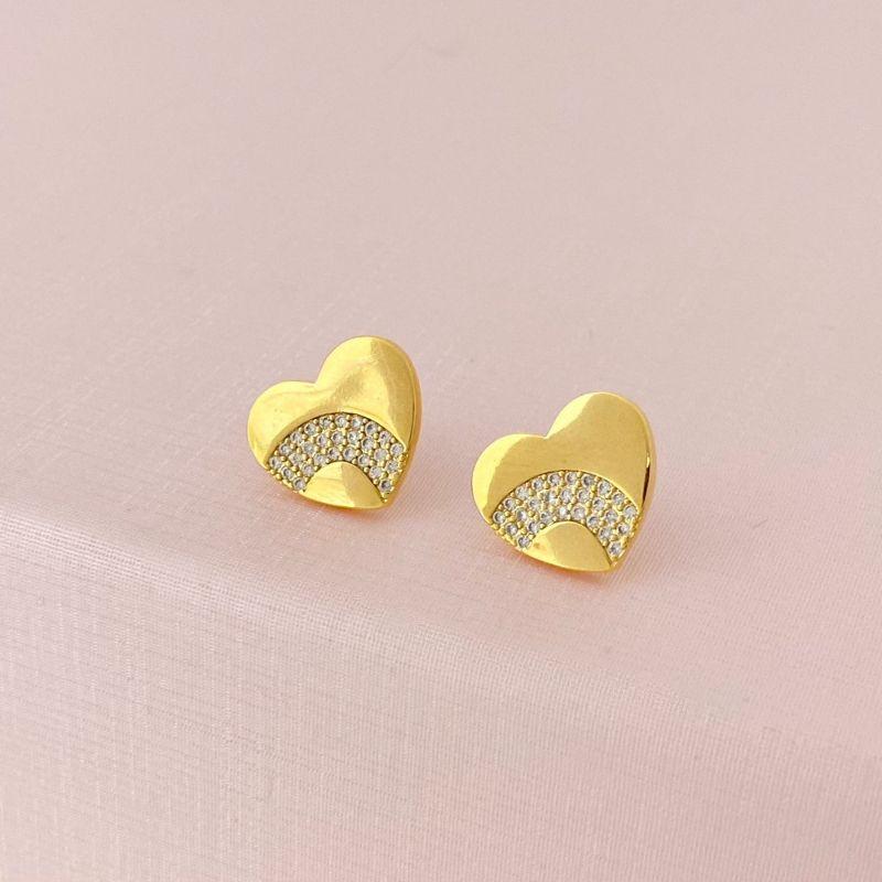 Brinco Coração Cravejado Arco Cristal Ouro