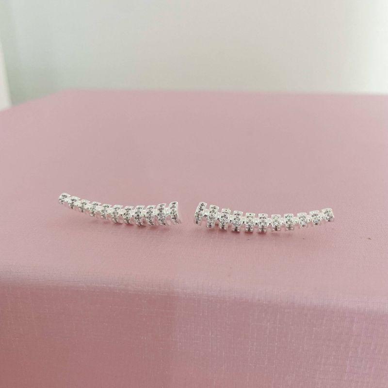 Brinco Earhook Zirconias Luxo Prata