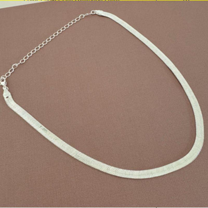 Colar Choker Fita Laminada Prata