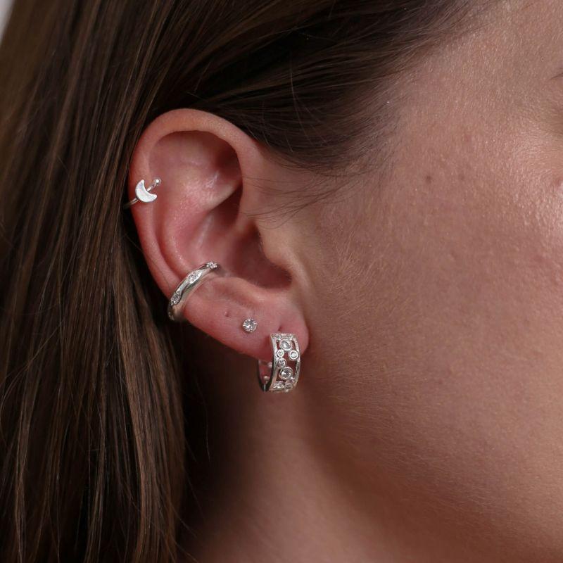 Piercing Fake Tubo Detalhes Brilho Prata