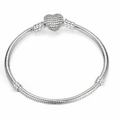 Pulseira de Berloques Coração Cravejado Prata - 21 cm