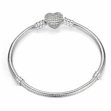 Pulseira de Berloques Coração Cravejado Prata - 22 cm